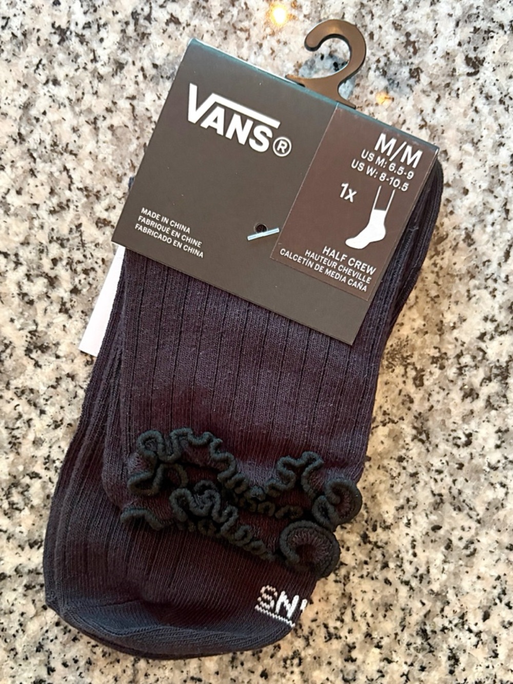 ♥️💖 Vans Half Crew Scalloped Edge Socks Black NWT